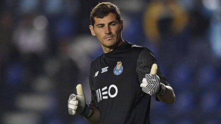 Hosszabbít Casillas a Portóval